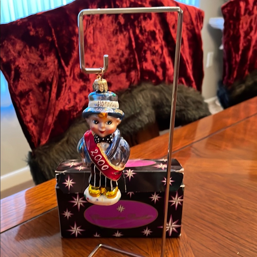 2000 New Year's Eve Ornament - Blue